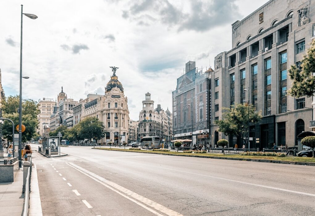 Memorias del viejo Madrid: los billares y la movida de los barrios