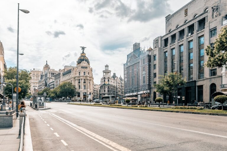 Memorias del viejo Madrid: los billares y la movida de los barrios